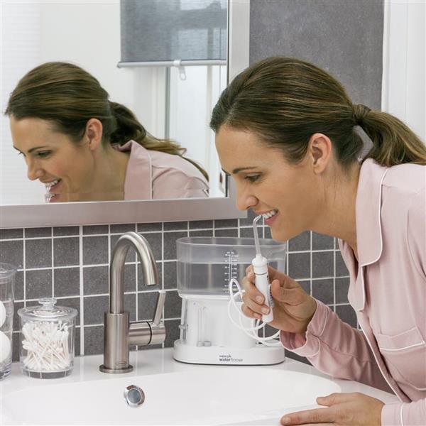 Classic Professional Water Flosser – White (WP-72) - Image 2
